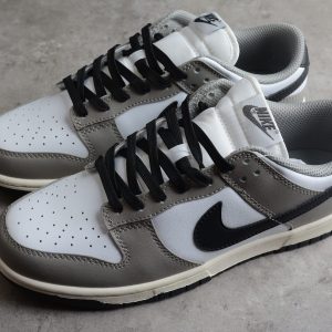 (WMNS) Nike Dunk Low 'Light Smoke Grey' DD1503-117
