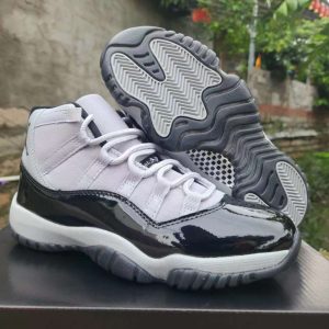 Air Jordan 11 Black Grey