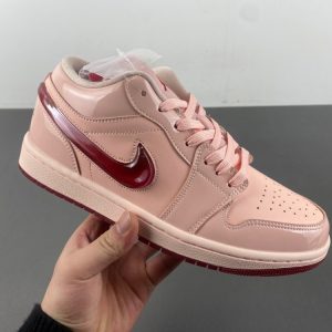 (WMNS) Air Jordan 1 Low Patent 'Valentine's Day' HF3174-600