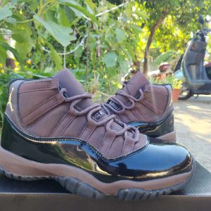 Air Jordan 11 Black Brown