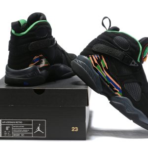 Air Jordan 8 ‘Bugs Bunny’ Are Coming Back