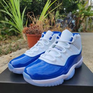 Air Jordan 11 White Concord Blue