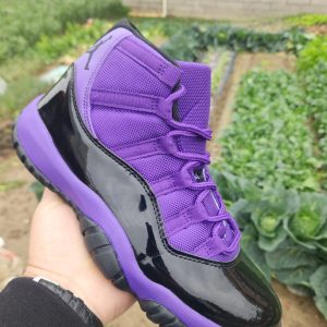 AIR Jordan 11 Black Purple Men's Shoes