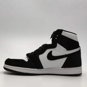 NIKE AIR JORDAN1 RETRO HIGH WMNS PONY TWIST