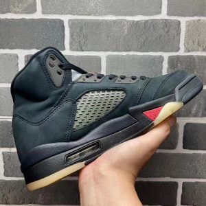 AJ5 Gore-Tex Off Noir