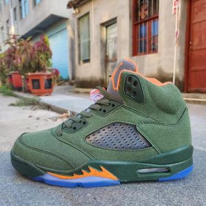 The Iconic Air Jordan 5 "Olive" Makes a Highly Anticipated Return in March 2024, Delighting Sneakerheads Worldwide!