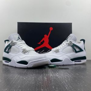 Air Jordan 4 Retro 'Oxidized Green' FQ8138-103