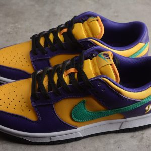 (WMNS) Nike x Lisa Leslie Dunk Low 'Sparks' DO9581-500