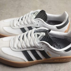 PALACE x adidas originals Samba Puig Three-leaf
