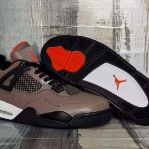Air JORDAN 4 mocha brown Marrón