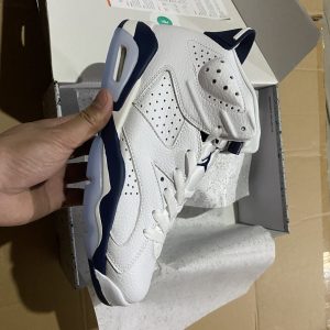 AJ6 True Standard