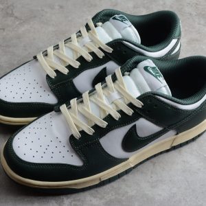 (WMNS) Nike Dunk Low 'Vintage Green' DQ8580-100