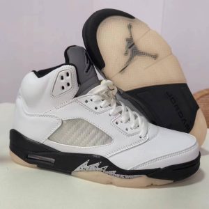 Jordan 5 Retro GS 'White Black'