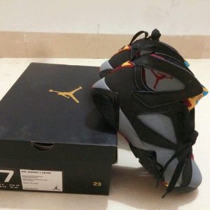 AIR JORDAN 7 RETRO 'BORDEAUX' 2011 SIZE 10.0 ITEM 304775 003