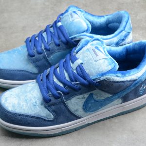 SB DUNK Valentine's Day velvet CT2552-400