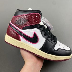 (WMNS) Air Jordan 1 Mid SE 'Bordeaux' FQ7818-101
