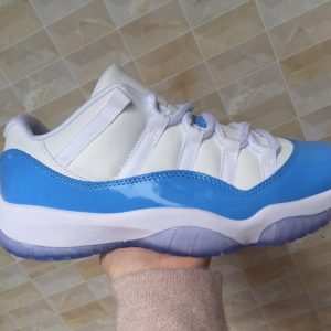 Air Jordan Retro 11 Low Bg DS Size 6.5Y GS = Women's 8 White University blue UNC