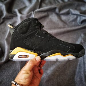 Air Jordan 6 Retro