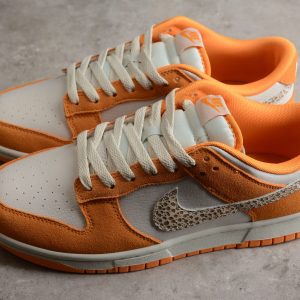 Nike Dunk Low 'Safari Swoosh - Kumquat' DR0156-800