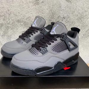 Air Jordan 4 gray and black ordinary