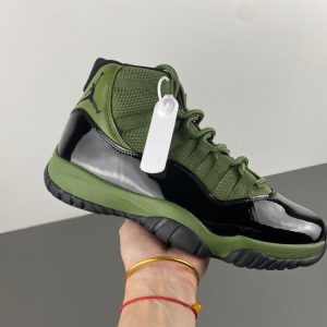 Air Jordan 11 Retro - CT8012-300