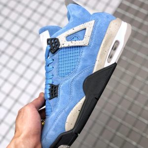 Air Jordan 4 Retro 'University Blue' CT8527-400