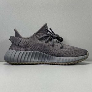 YEEZY BOOST 350 V2 CINDER REFLECTIVE CINDER/CINDER/CINDER FY4176