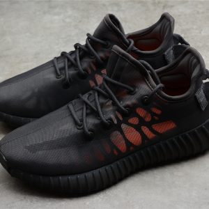 YEEZY BOOST 350 V2 CORE BLACK/CORE BLACK/CORE BLACK GW2872