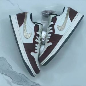 (WMNS) Air Jordan 1 Low SE 'Chinese New Year' FJ5735-100