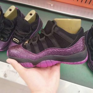 WMNS AIR JORDAN 11 XI LOW ROOK TO QUEEN