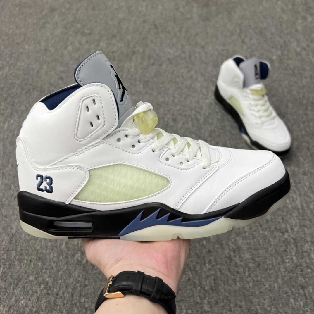 (WMNS) Air Jordan 5 x A Ma Maniere 'Photon Dust' FZ5758-004