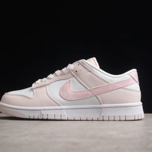 (WMNS) Nike Dunk Low 'Pink Paisley' FD1449-100