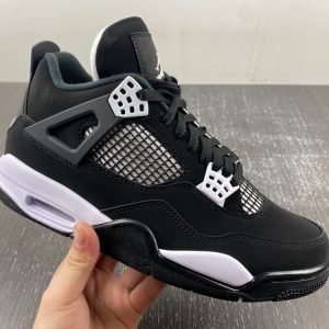 Air Jordan 4 Retro 'White Thunder' FQ8138-001