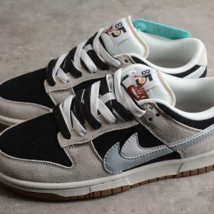 NiKe Dunk Low SE "85" Black and White DO9457-100