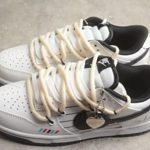 Nk Dunk SB Low Retro Black and White Panda  DD1391-100