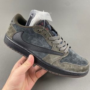 Travis Scott x Air Jordan 1 Low OG