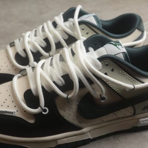 Nike SB Dunk Low Universe Exploration Star Trek  FQ8080 133