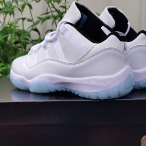 Air Jordan 11 Ten Low Gang Bai Mo
